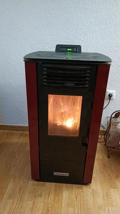 דירות ליבנו Apartman Lili מראה חיצוני תמונה